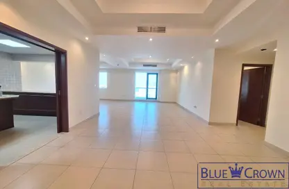 Apartment - 3 Bedrooms - 5 Bathrooms for rent in Bin Hendi Tower - Al Mankhool - Bur Dubai - Dubai