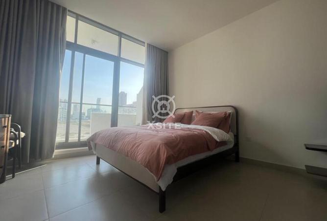 87046983 - Property Image 3