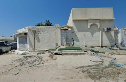 Villa - 6 - 3 for sale in Al Qadsiya - Al Heerah - Sharjah