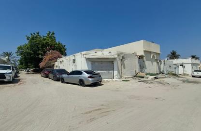 Villa - 6 - 3 for sale in Al Qadsiya - Al Heerah - Sharjah