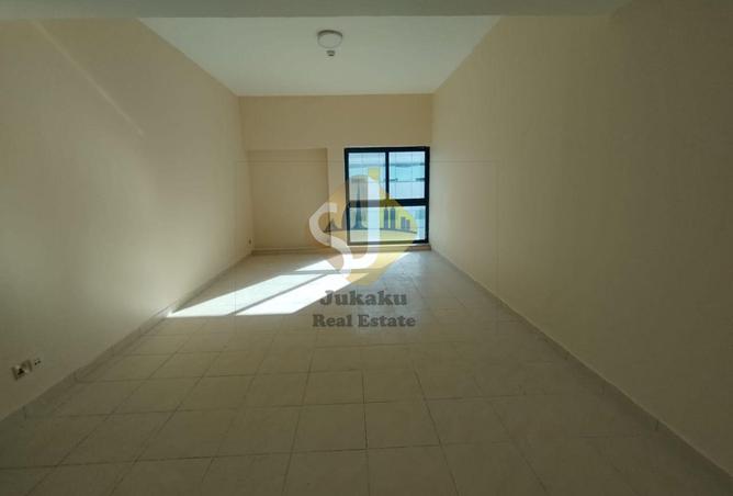 112761844 - Property Image 2