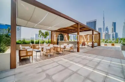 شقة - 1 حمام للايجار في رأسًا على عقب - الخليج التجاري - دبي