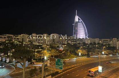Apartment - 3 Bedrooms - 5 Bathrooms for sale in Lamtara 3 - Madinat Jumeirah Living - Umm Suqeim - Dubai