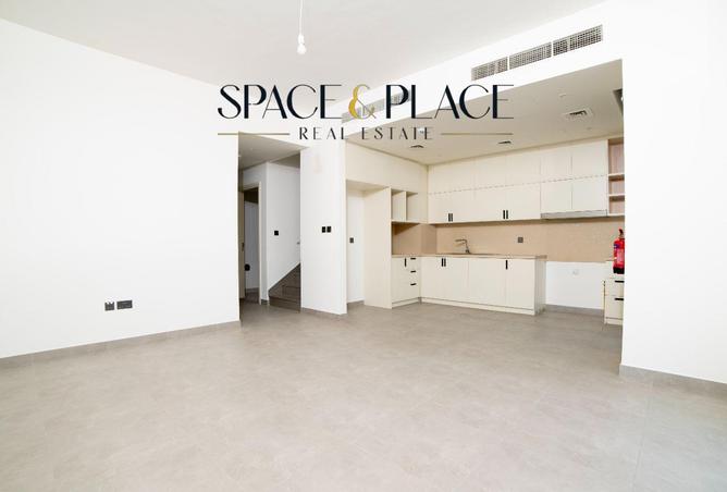 53180744 - Property Image 2