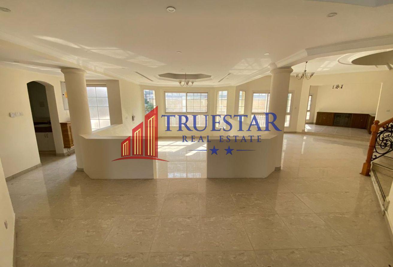 HUGE GARDEN 5BR STUDY MAIDS DRIVER WITH BASEMENT photo 2
