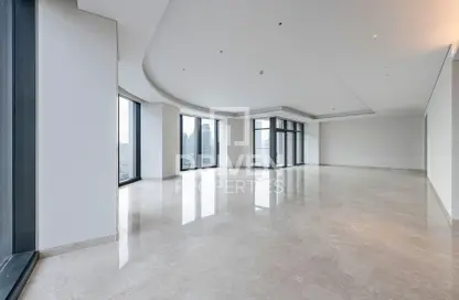 Penthouse - 4 Bedrooms - 5 Bathrooms for rent in IL Primo - Opera District - Downtown Dubai - Dubai
