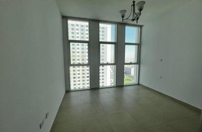 Apartment - 3 Bedrooms - 4 Bathrooms for rent in New Al Taawun Road - Al Taawun - Sharjah