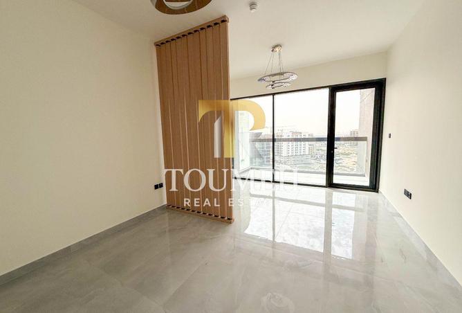 92245855 - صورة العقار 3
