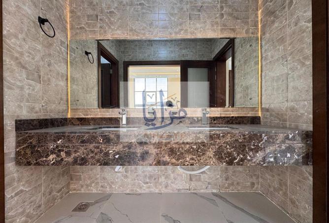 112285926 - Property Image 3