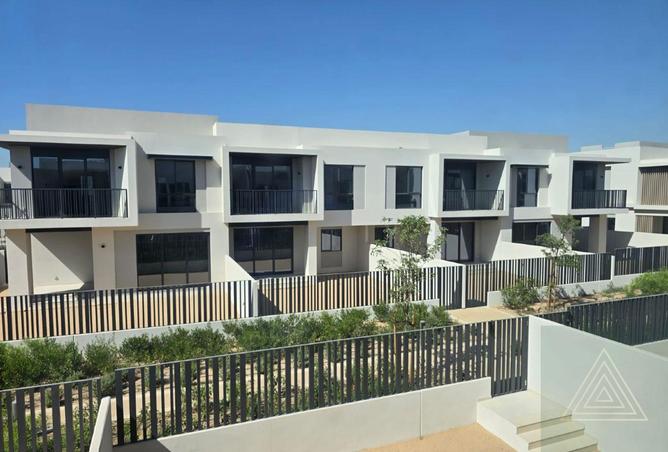 100825127 - Property Image 2