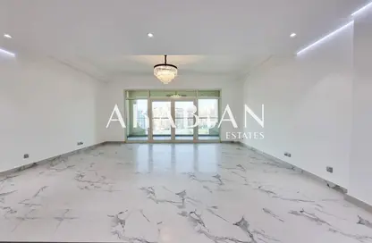 Apartment - 1 Bedroom - 2 Bathrooms for rent in Al Tamr - Shoreline Apartments - Palm Jumeirah - Dubai