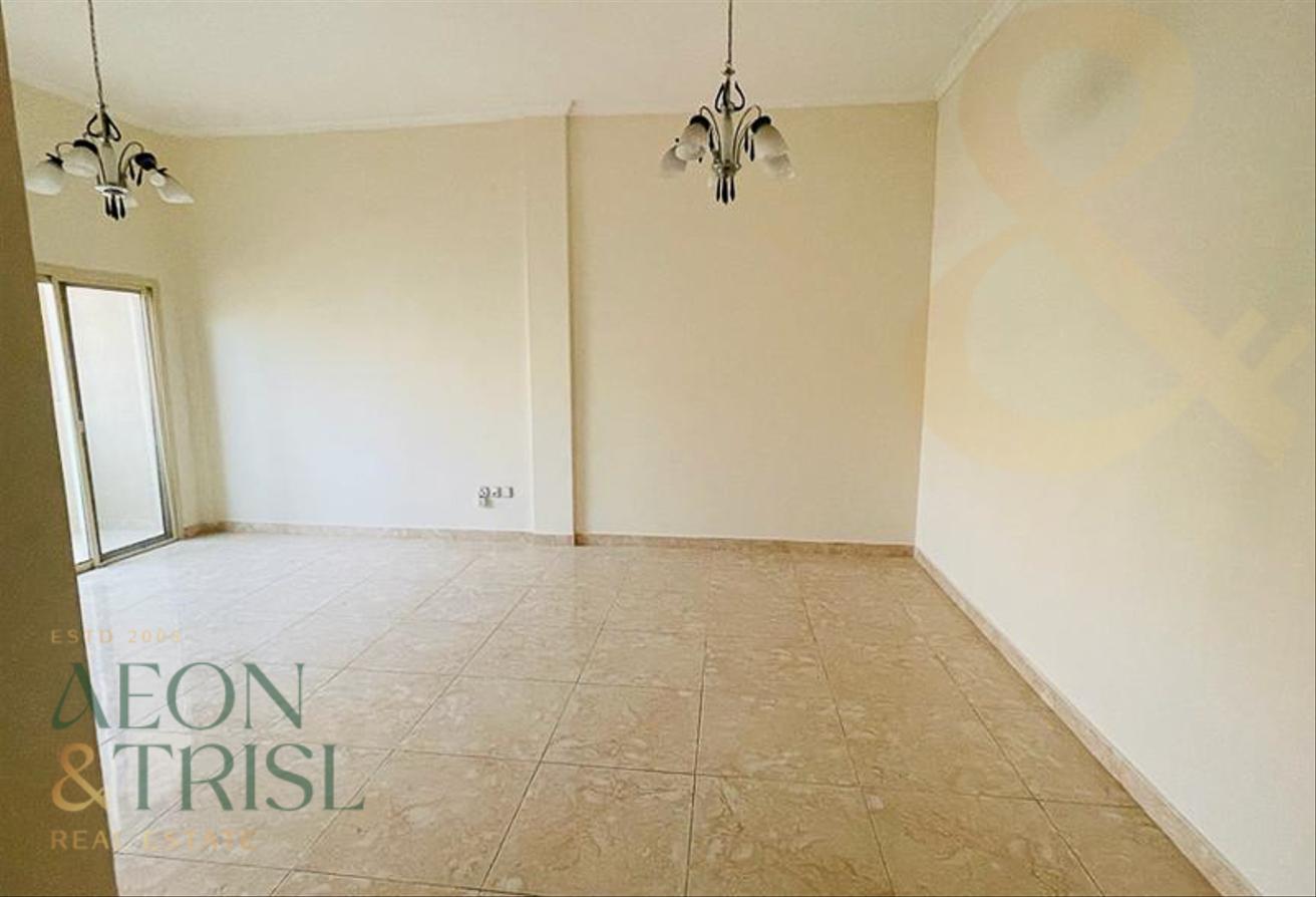 Excellent 1 BHK Apt | Ewan Residence Single Family photo 9