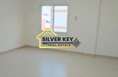 Apartment - 3 Bedrooms - 3 Bathrooms for rent in Capital Tower - Al Wahda - Sharjah