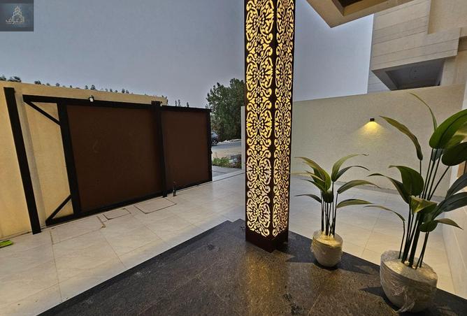 16002749 - صورة العقار 3