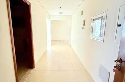Apartment - 3 Bedrooms - 4 Bathrooms for rent in Al Mamzar - Al Mamzar - Sharjah - Sharjah