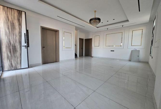 80250106 - Property Image 3