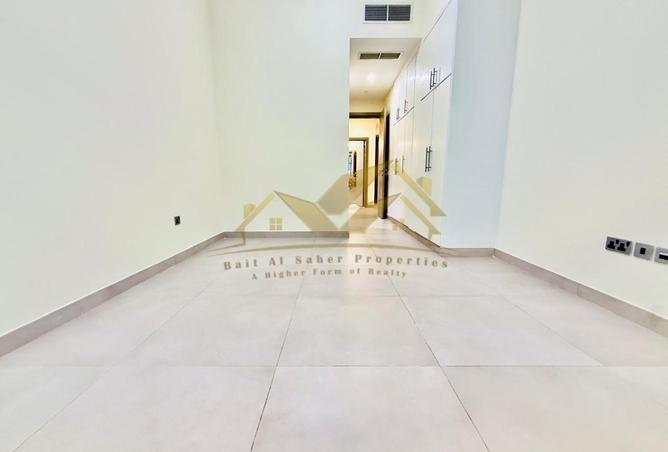 107760908 - Property Image 3