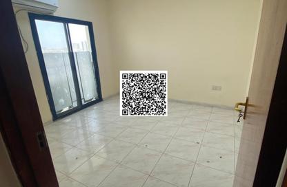 Apartment - 2 Bedrooms - 2 Bathrooms for rent in Al Dhahri Building - Al Shuwaiheen - Sharjah