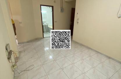 Apartment - 2 Bedrooms - 2 Bathrooms for rent in Al Dhahri Building - Al Shuwaiheen - Sharjah