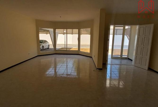 65151516 - Property Image 3