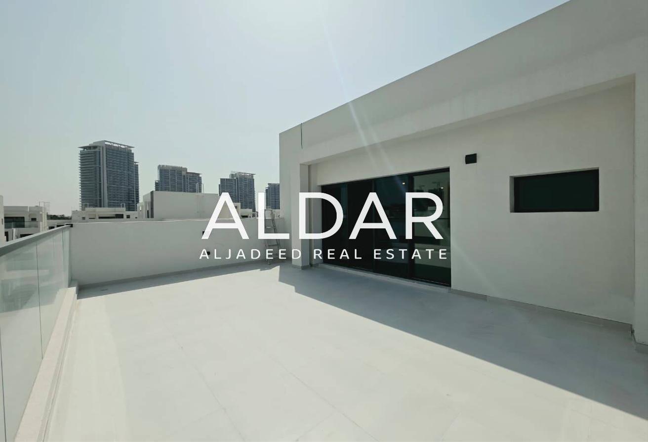 Brand New | Luxury Villa | Maid Room | Vacant photo 23