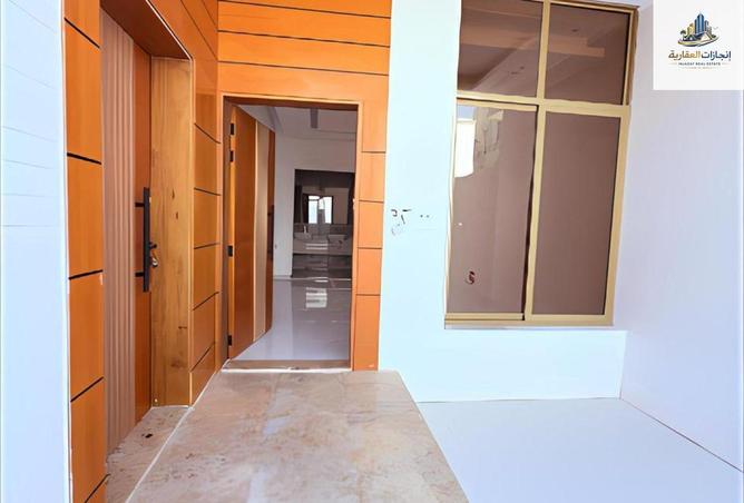 67064040 - Property Image 2