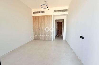 Apartment - 1 Bedroom - 2 Bathrooms for rent in Amal Tower - Dubai Sports City - Dubai