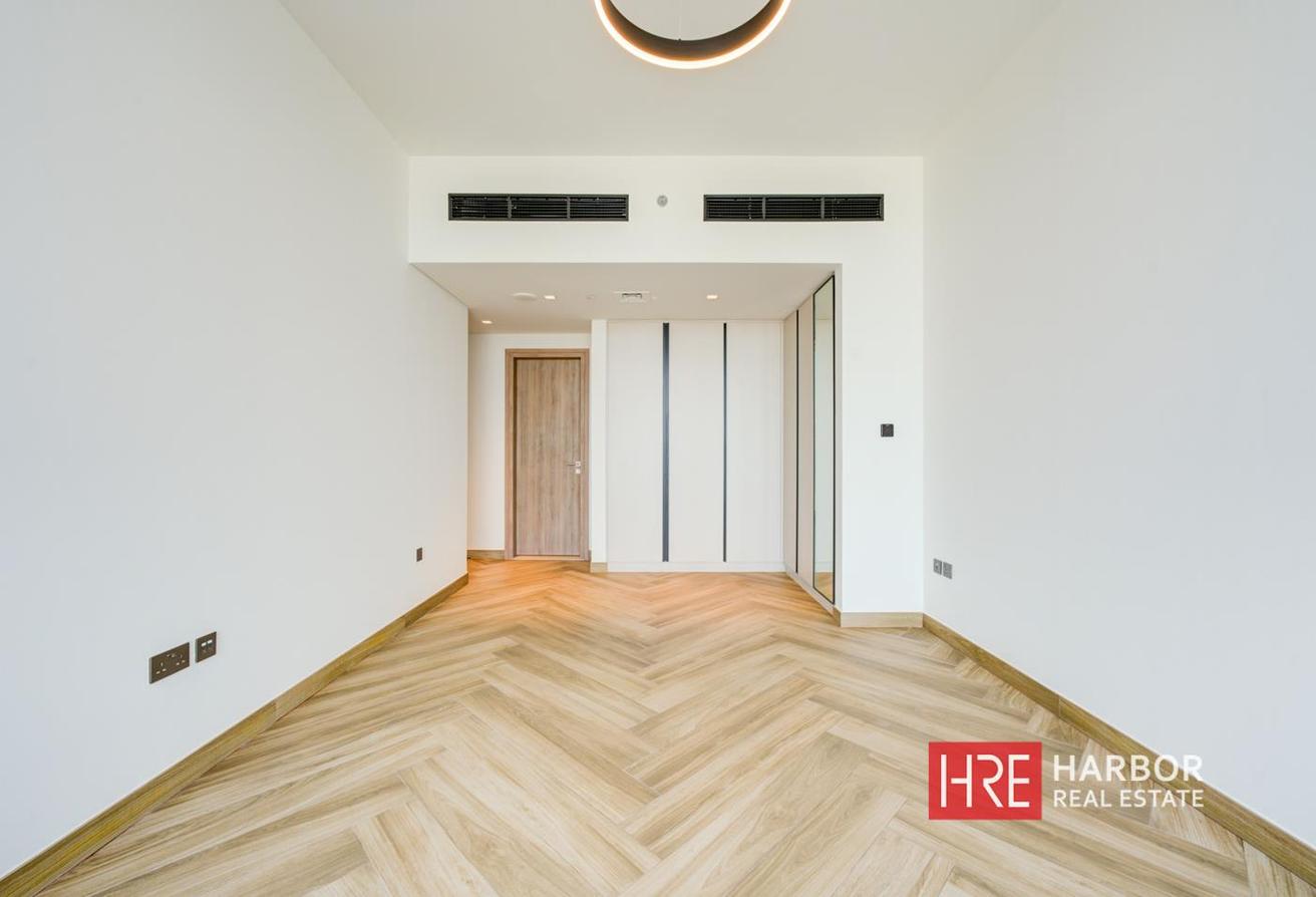 Plus Maids Room | Brand New | Boulevard View photo 28