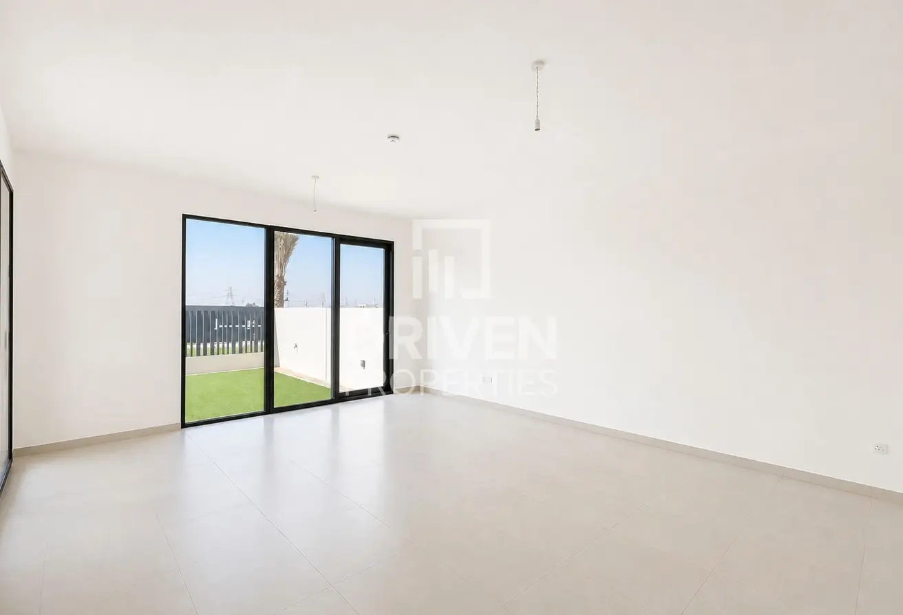 165620373 - Property Main Image