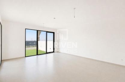 Townhouse - 4 - 5 for rent in Jebel Ali Village Townhouses - Jebel Ali Village - Jebel Ali - Dubai