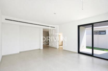 Townhouse - 4 - 5 for rent in Jebel Ali Village Townhouses - Jebel Ali Village - Jebel Ali - Dubai