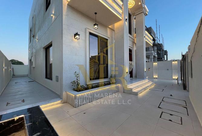 102016351 - Property Image 3