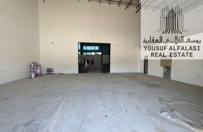 Warehouse - Studio - 2 Bathrooms for rent in Umm Dir - Umm Al Quwain