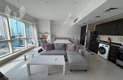 Apartment - Studio - 1 Bathroom for sale in The Royal Oceanic - Dubai Marina - Dubai