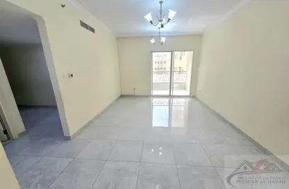 Apartment - 2 Bedrooms - 3 Bathrooms for rent in Muwaileh 3 Building - Muwaileh - Sharjah