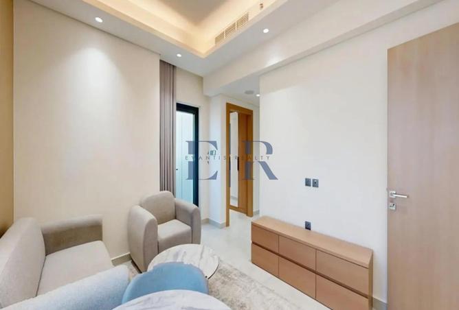 70284373 - صورة العقار 2