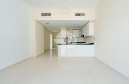 Apartment - 1 - 2 for rent in Golf Promenade 4A - Golf Promenade 4 - Golf Town - Damac Hills - Dubai