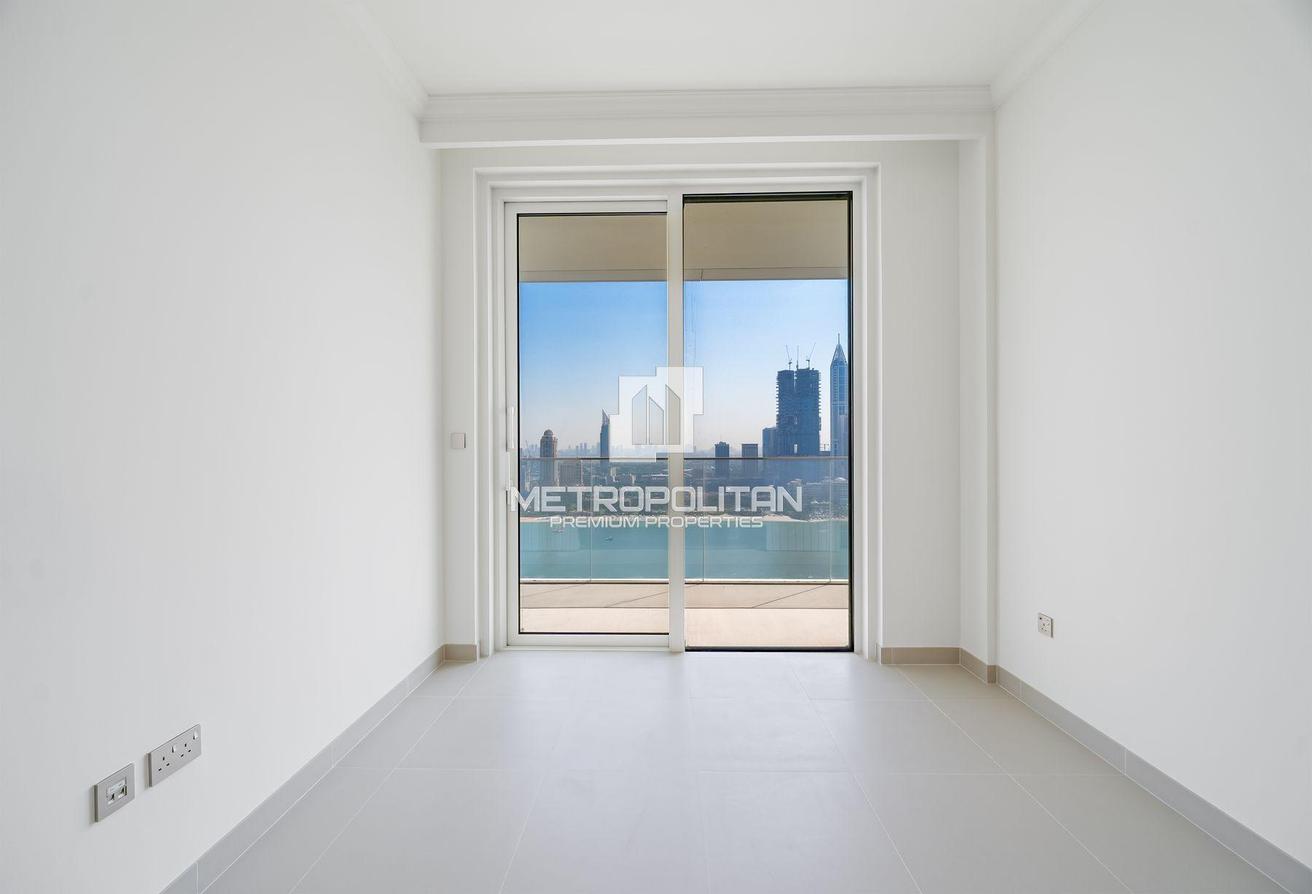 Full Sea View | Luxurious | Prime Location photo 22