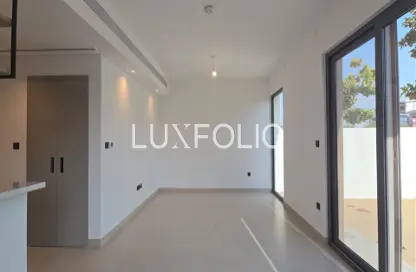 Townhouse - 3 Bedrooms - 4 Bathrooms for rent in Aura Gardens - Tilal Al Ghaf - Dubai