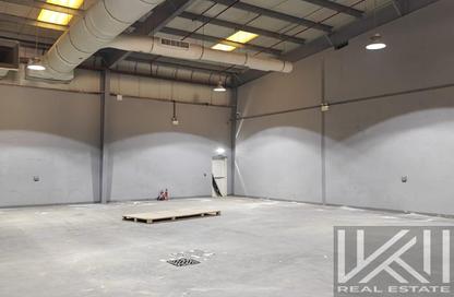 Warehouse - Studio for rent in Al Rowaiyah 3 - Dubai