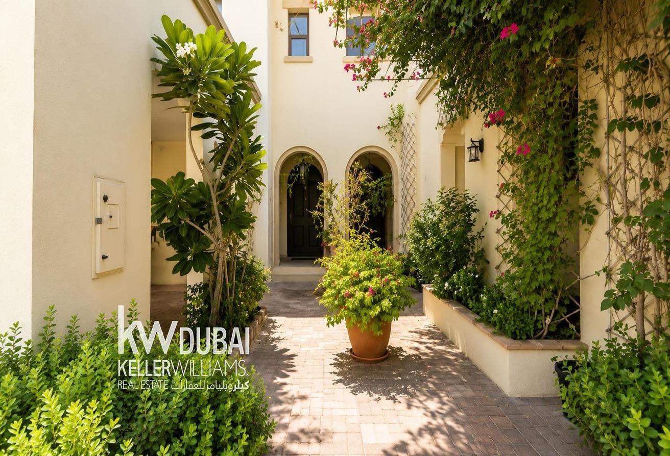 Family-Friendly | Private Garden | Vacant photo 5