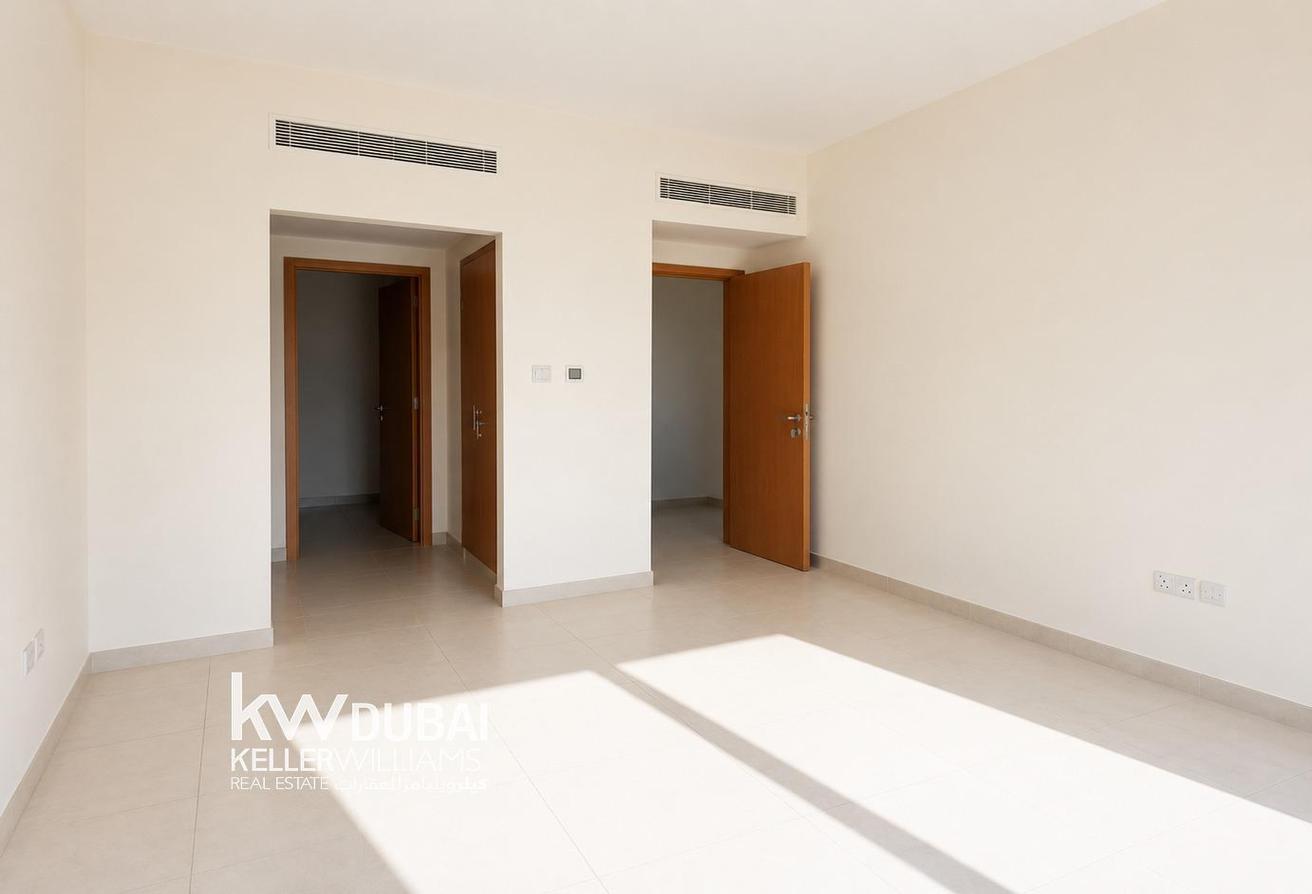 Family-Friendly | Private Garden | Vacant photo 4