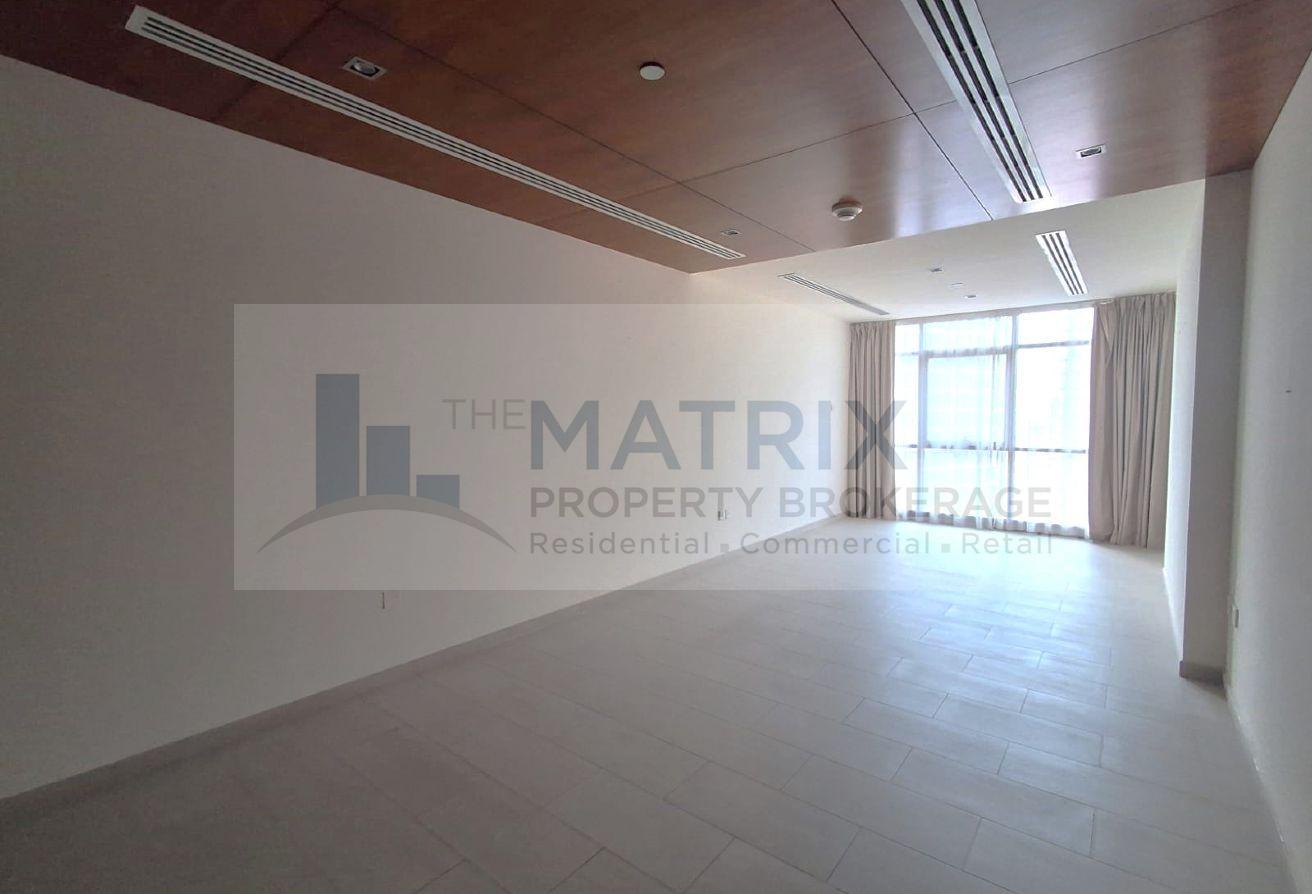 Bus Stop In Front I Unfurnished Unit I Big Lay Out photo 6
