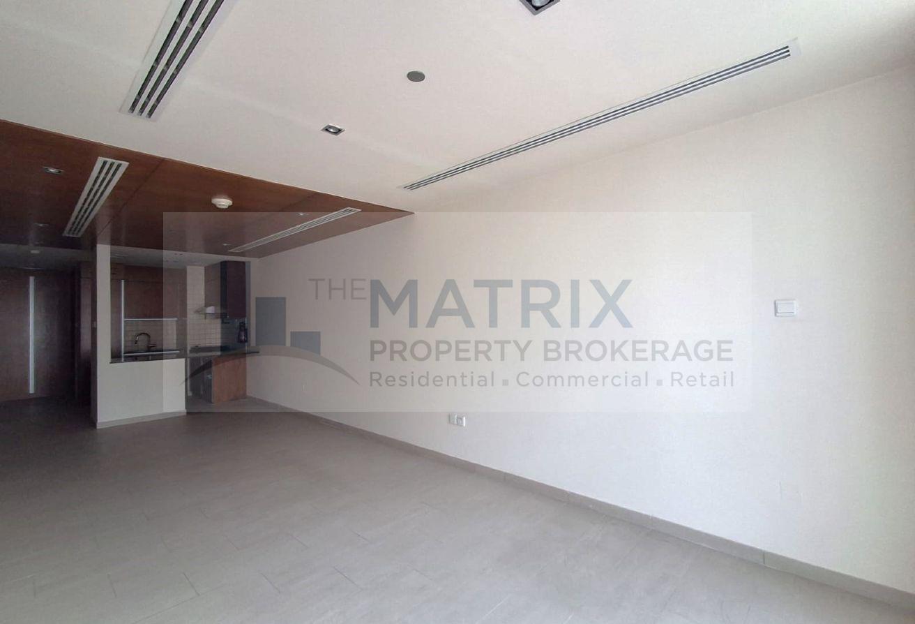 Bus Stop In Front I Unfurnished Unit I Big Lay Out photo 8