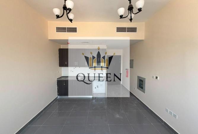 105121155 - Property Image 2