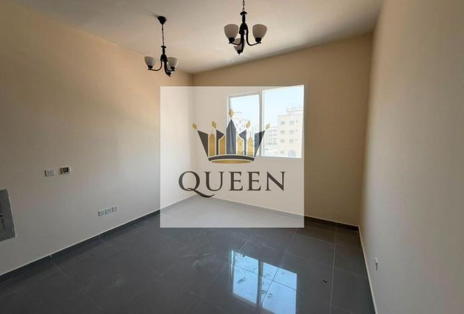 105121155 - Property Image 3