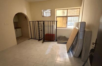 Apartment - Studio - 1 Bathroom for rent in Al Butina 9 Building - Al Butina - Sharjah Apartment - Studio - 1 Bathroom for rent in Al Butina 9 Building - Al Butina - Sharjah