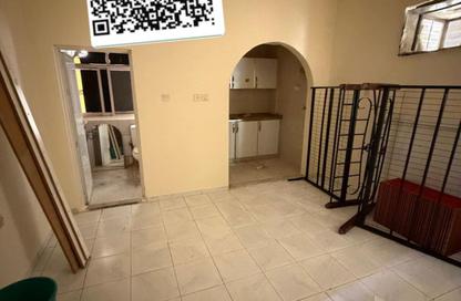 Apartment - Studio - 1 Bathroom for rent in Al Butina 9 Building - Al Butina - Sharjah Apartment - Studio - 1 Bathroom for rent in Al Butina 9 Building - Al Butina - Sharjah