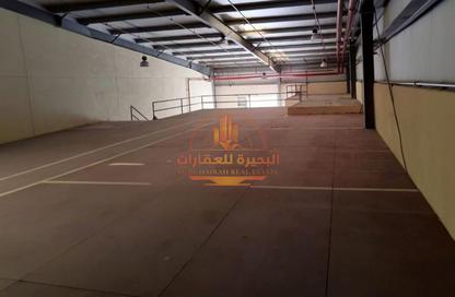 مستودع - استوديو - 1 حمام للايجار في 18 المنطقة الصناعية رقم - المنطقة الصناعية بالشارقة - الشارقة