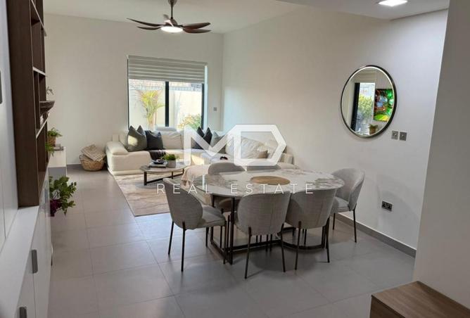 94017739 - Property Main Image